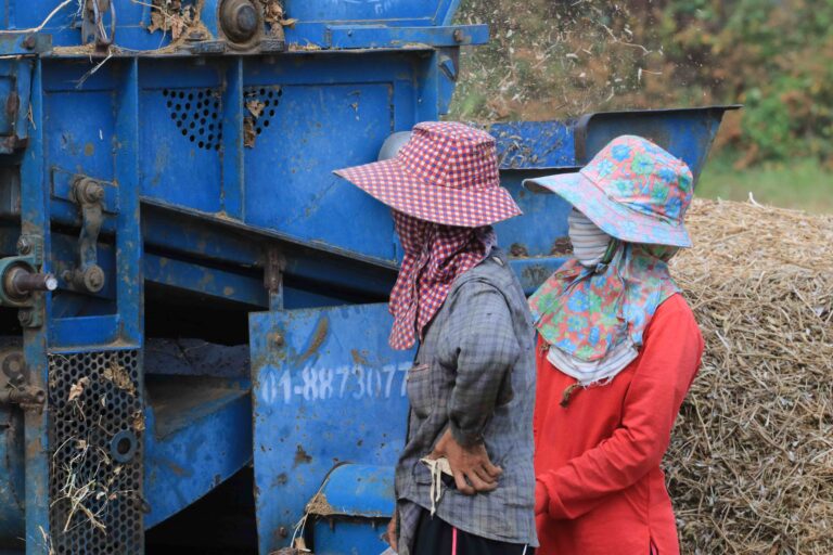 ထိုင်းတွင် ရွှေ့ပြောင်းလုပ်သား အရေအတွက် ၂၃ ရာခိုင်နှုန်း တိုးလာဟု လုပ်ငန်းရှင်များ ခန့်မှန်း ၄ နှစ်အထိ အလုပ်ပါမစ် သက်တမ်းတိုးခွင့်ရှိမည်